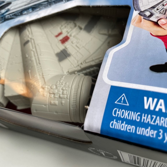 New Star Wars Millennium Falcon The Force Awakens Disney toy ship gift idea - Picture 7 of 8